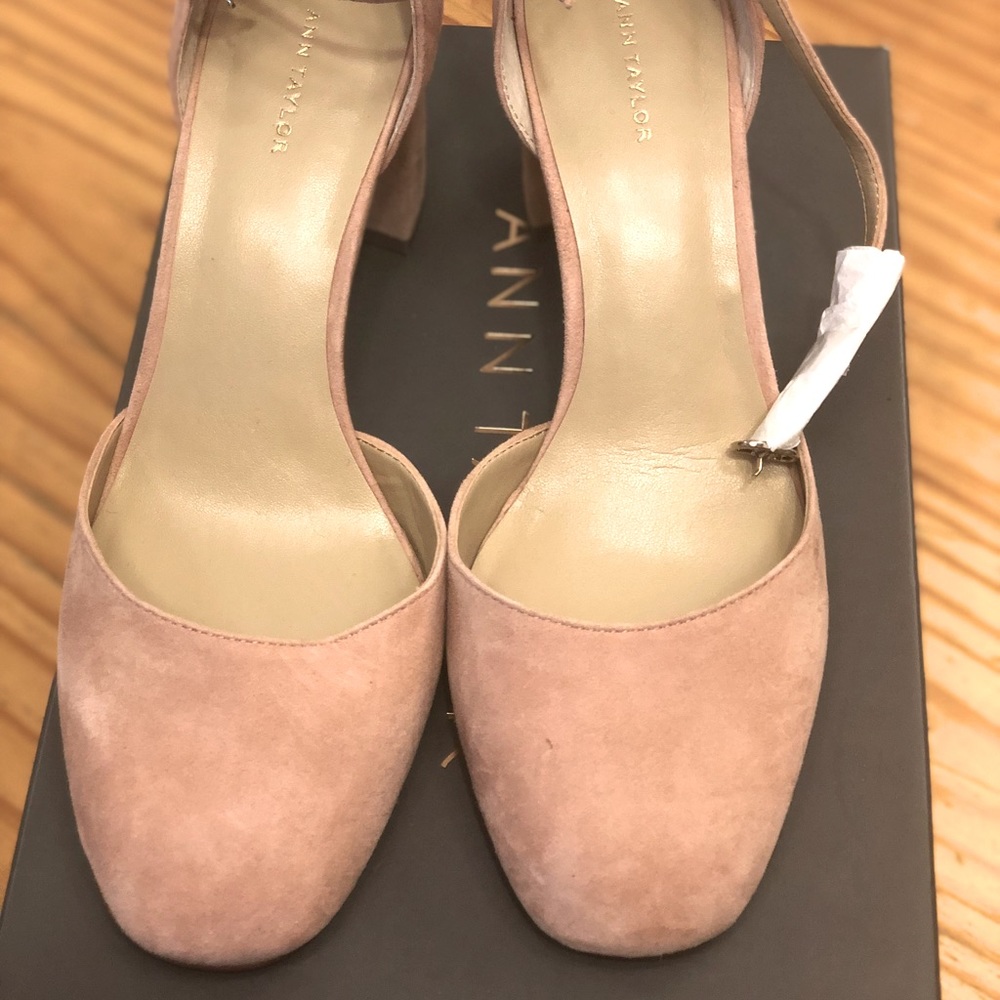 Dusty Pink AnnTaylor heels.